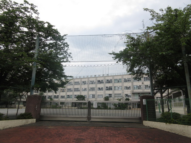 竹の塚中学校