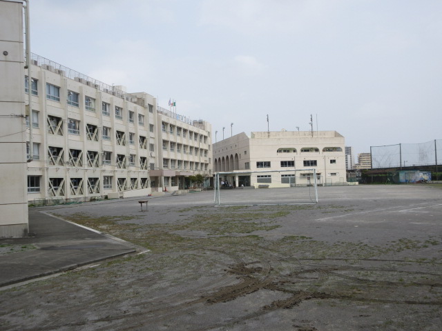 中川中学校